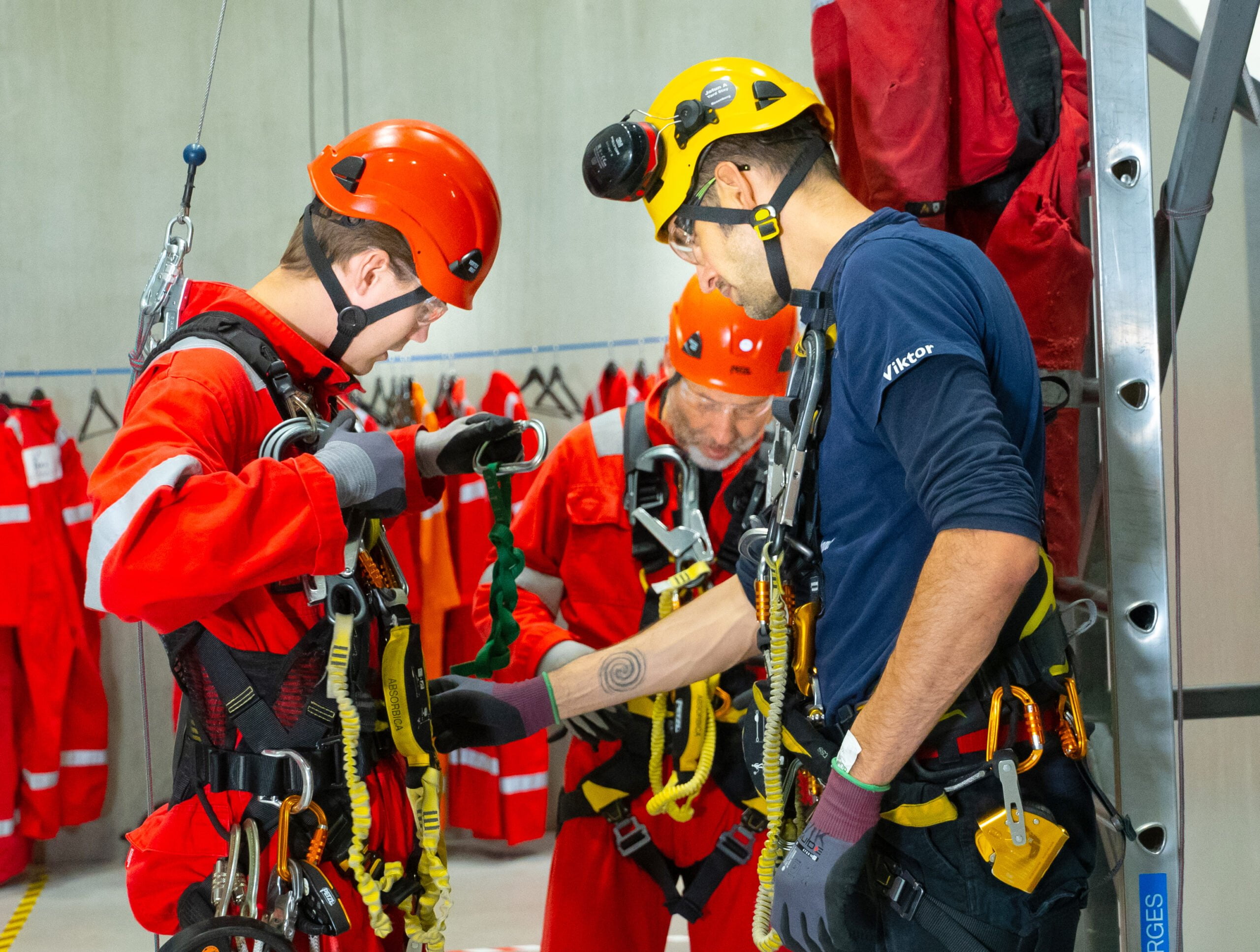 We are hiring an instructor for working at heights - rope access ...